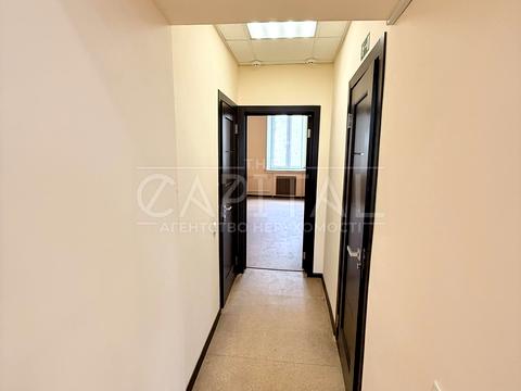 комерційна за адресою Хрещатик вул., 10