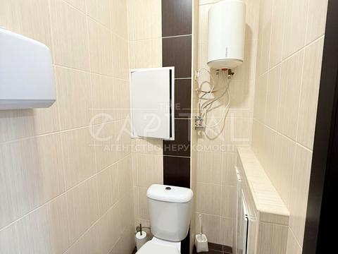 комерційна за адресою Хрещатик вул., 10