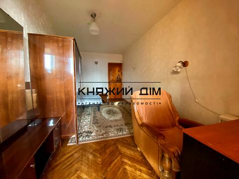 квартира за адресою Дарницький бульв., 7