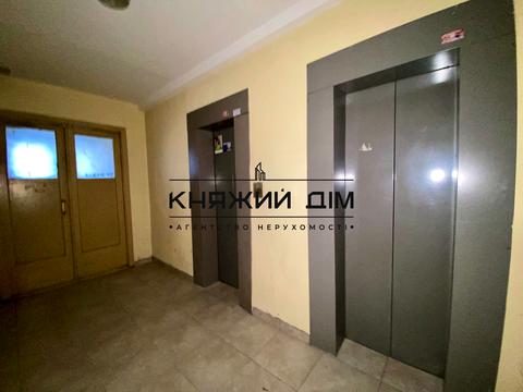 квартира за адресою Дарницький бульв., 7