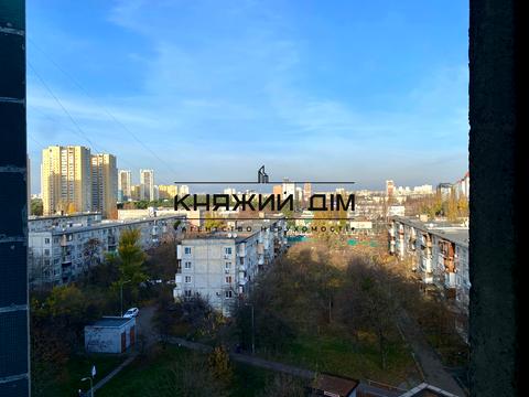 квартира за адресою Дарницький бульв., 7