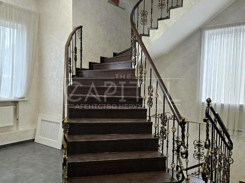 комерційна за адресою Генерала Алмазова вул. (Кутузова), 12