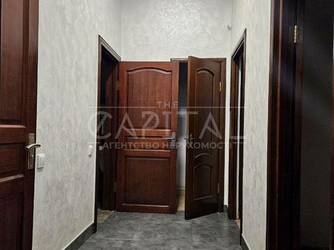 комерційна за адресою Генерала Алмазова вул. (Кутузова), 12