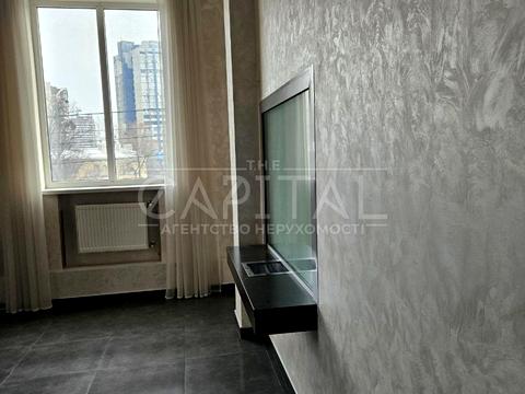 комерційна за адресою Генерала Алмазова вул. (Кутузова), 12