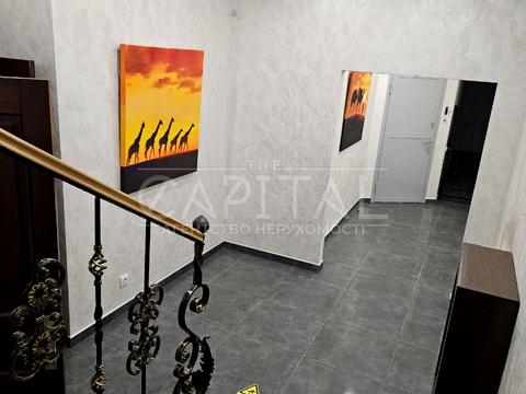 комерційна за адресою Генерала Алмазова вул. (Кутузова), 12