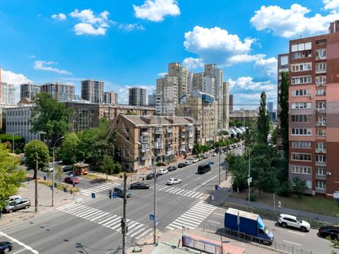 квартира по адресу Антоновича ул. (Горького), 158