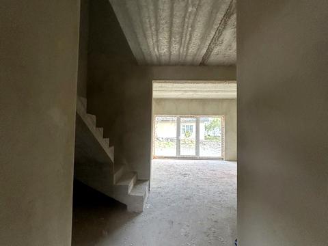 будинок за адресою Євгена Коновальця вул., 245