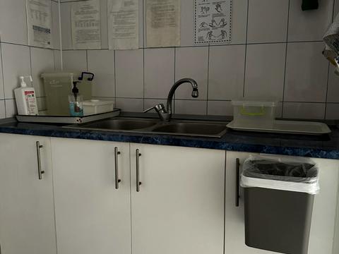 комерційна за адресою Балківська вул., 27