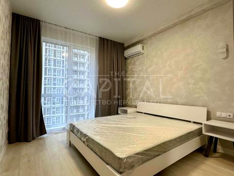 квартира за адресою Михайла Максимовича вул. (Онуфрія Трутенка), 24