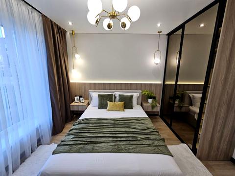 квартира по адресу 24 Августа ул., 14