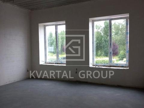 комерційна за адресою Івана Кожедуба вул., 3