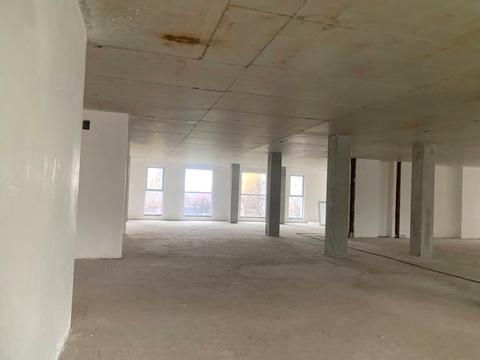 комерційна за адресою Вовчинецька вул., 187