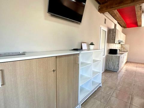 коммерческая по адресу Галицька, 9-а