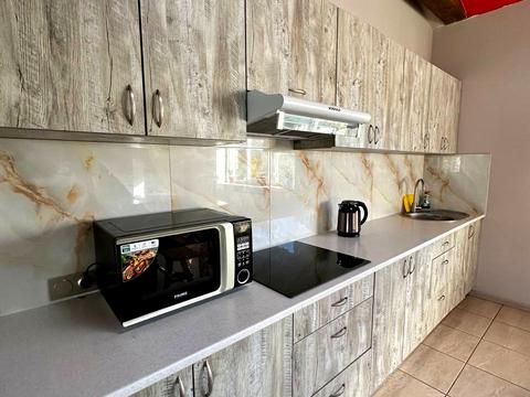 коммерческая по адресу Галицька, 9-а