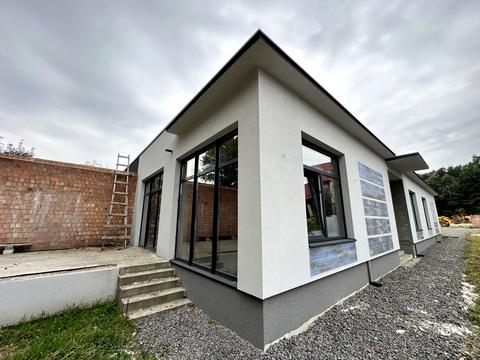 дом по адресу Лісова