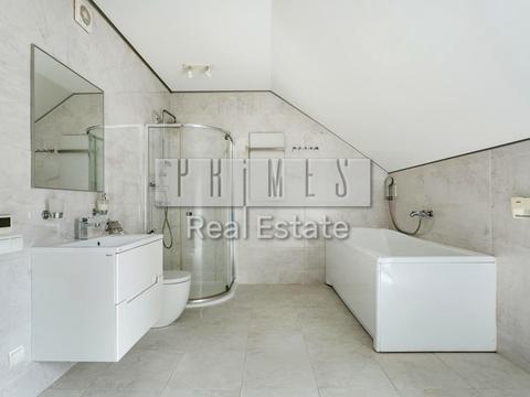 будинок за адресою Київська