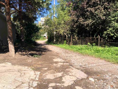 участок по адресу Варшавская ул.