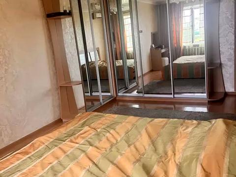 квартира за адресою Краснова вул., 14