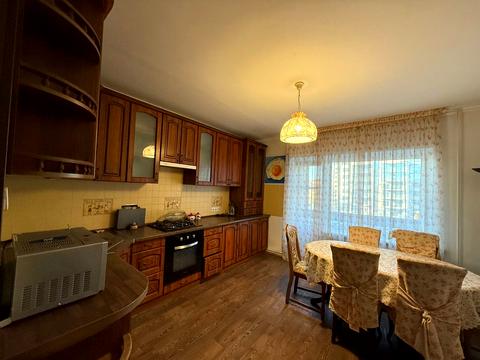 квартира за адресою Григора Крука вул., 4