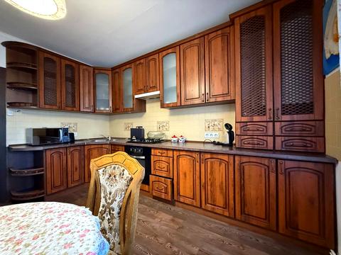 квартира за адресою Григора Крука вул., 4