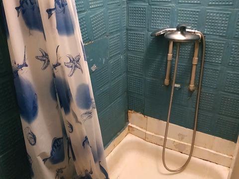 квартира за адресою Василя Макуха вул. (Червонопартизанська), 1