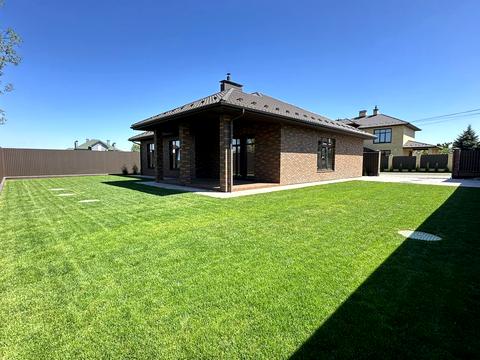 будинок за адресою Дачна