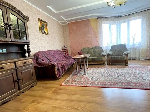 квартира за адресою Тролейбусна вул., 28