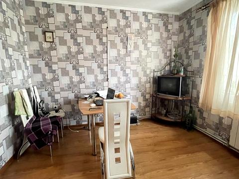 квартира за адресою Тролейбусна вул., 28