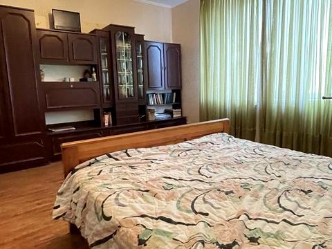 квартира за адресою Тролейбусна вул., 28