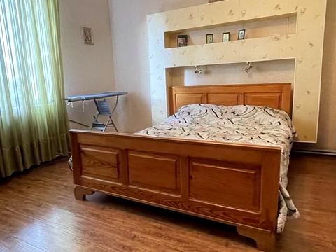 квартира за адресою Тролейбусна вул., 28