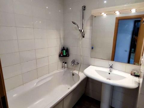 квартира за адресою Героїв просп., 18