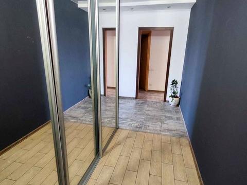 квартира за адресою Героїв просп., 18