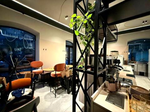 коммерческая по адресу Євгена Гуцала пер. (Кутузова), 3