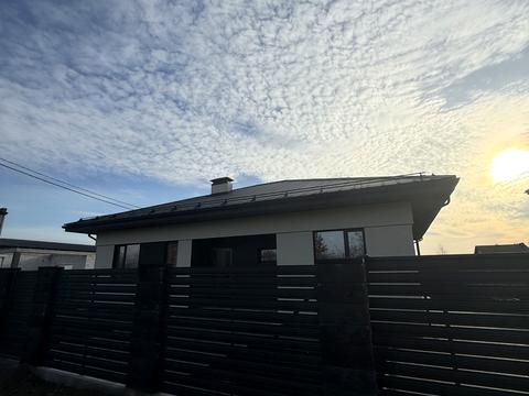 будинок за адресою с. Нове, Садова вул.