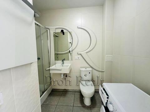 квартира за адресою Василя Стуса вул., 35-Б