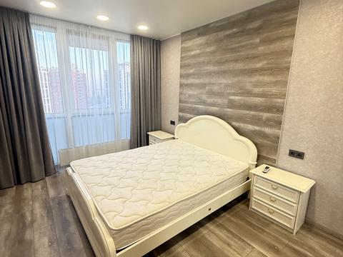 квартира за адресою Івана Виговського вул. (Маршала Гречка), 42