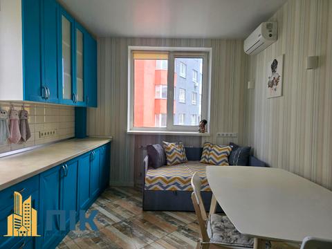 квартира за адресою Миколи Сингаївського вул. (Ново-Оскольська), 2-О