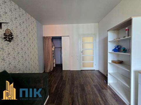 квартира за адресою Миколи Сингаївського вул. (Ново-Оскольська), 2-О