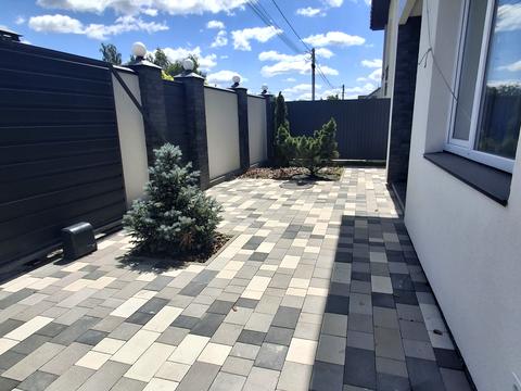 будинок за адресою Щаслива