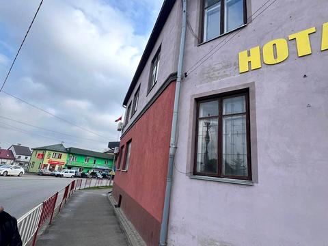 коммерческая по адресу Богдана Хмельницкого ул., 1