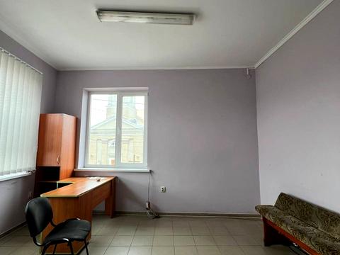 коммерческая по адресу Богдана Хмельницкого ул., 1