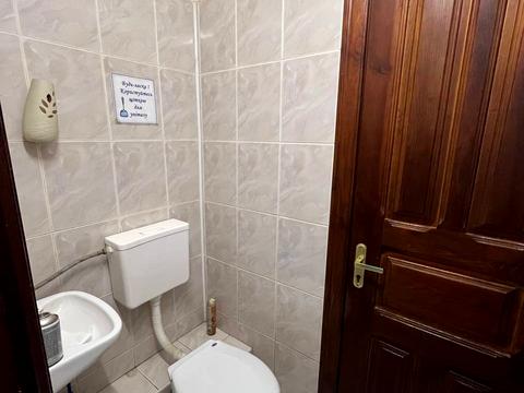 коммерческая по адресу Богдана Хмельницкого ул., 1