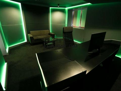 комерційна за адресою Клінічна вул., 23/25