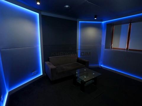 комерційна за адресою Клінічна вул., 23/25