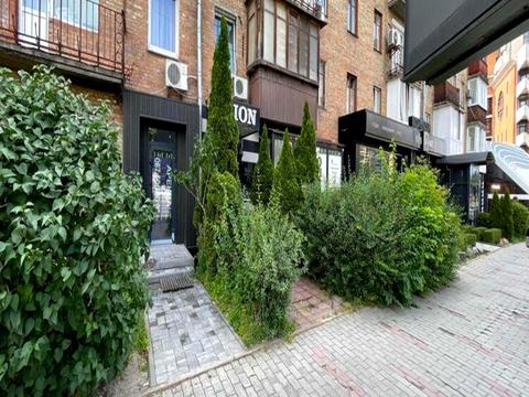 коммерческая по адресу Леси Украинки бульв., 30