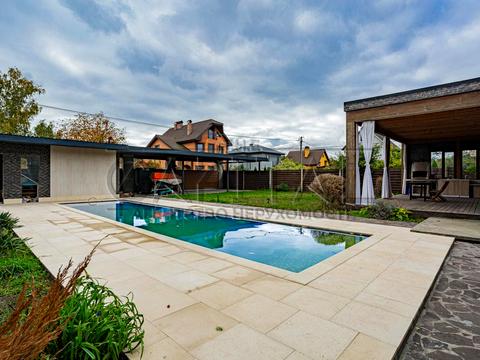 будинок за адресою вул. Садова