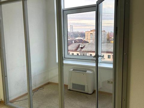 коммерческая по адресу Антоновича ул. (Горького), 172