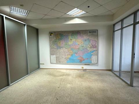 коммерческая по адресу Антоновича ул. (Горького), 172