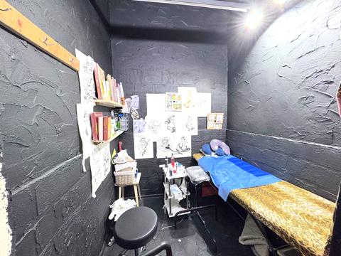 комерційна за адресою Маяковского, 8