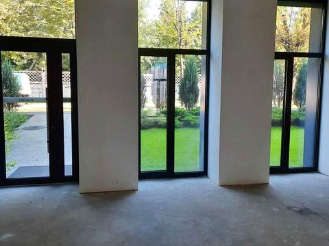 комерційна за адресою Київ, Академіка Книшова вул. (Амурська), 6